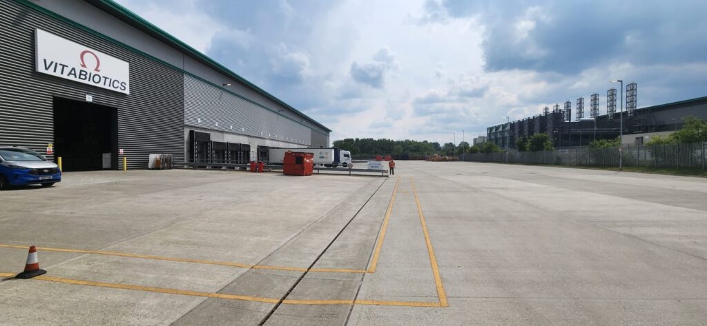 Commercial Yard Cleaning